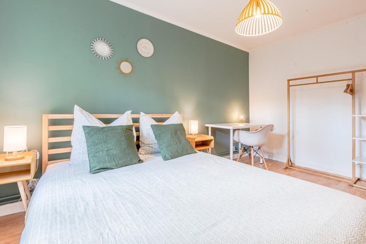 Studio & Appts - 1 A 4 Lits, 1 To 4 Beds - 1 A 7 Pers, 1 To 7 Pax - Confort, Flexibilite Hayange Bagian luar foto