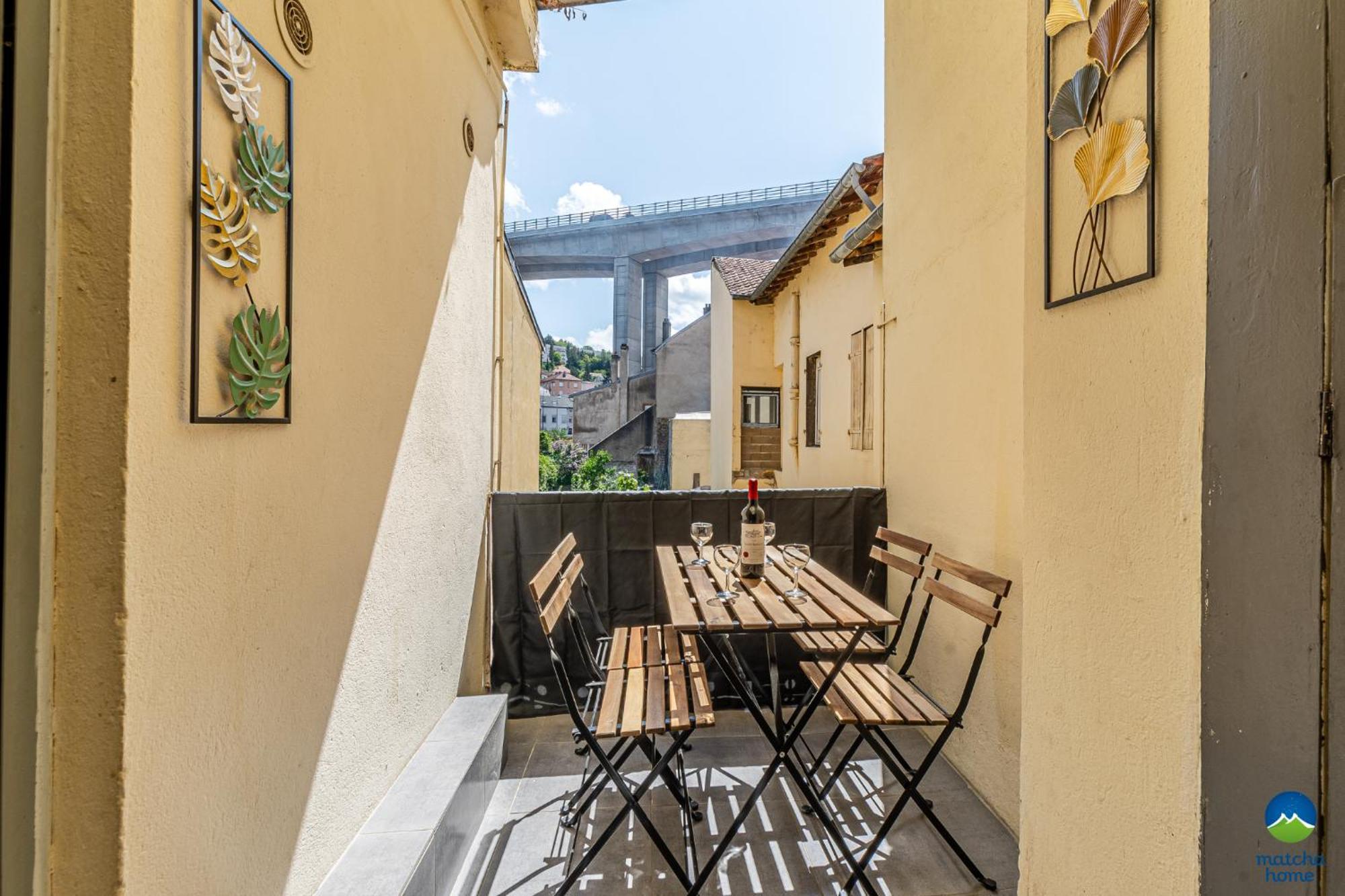 Studio & Appts - 1 A 4 Lits, 1 To 4 Beds - 1 A 7 Pers, 1 To 7 Pax - Confort, Flexibilite Hayange Bagian luar foto